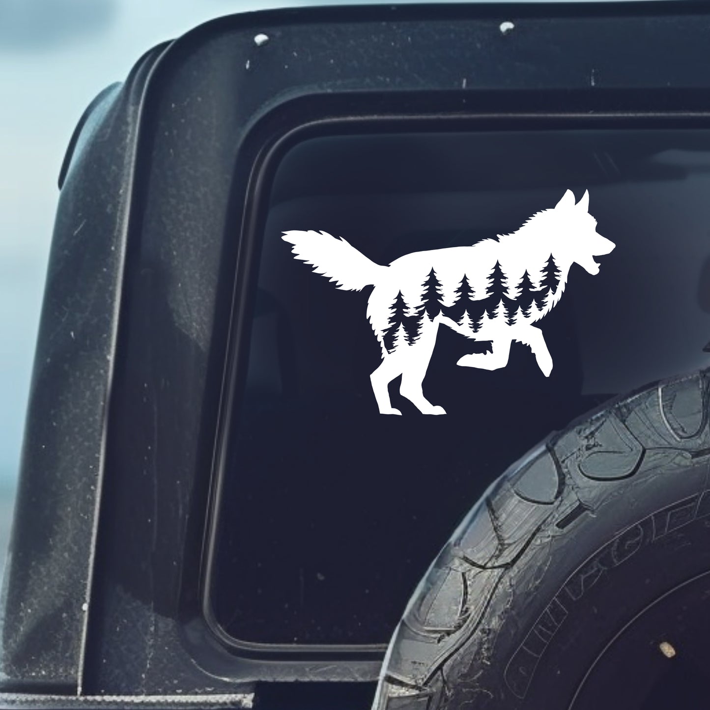 Running Husky Dog Vinyl Decal