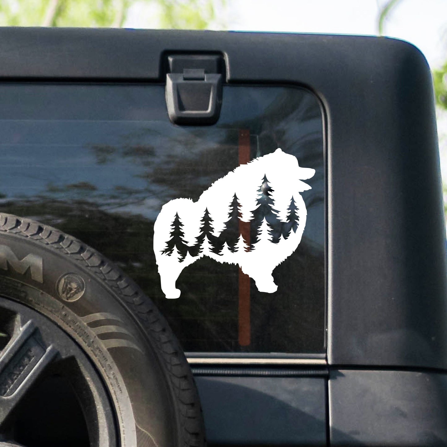 Keeshond Dog Vinyl Decal